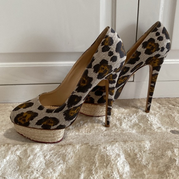 🕷️ Charlotte Olympia Dolly Leopard Canvas Platform - Picture 3 of 7